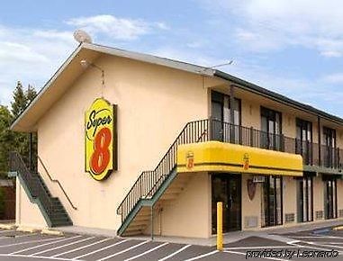 Super 8 Motel - Raritan Dış mekan fotoğraf